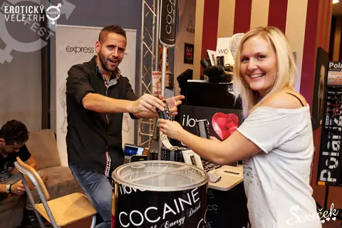 Erotický veletrh 2015 — fotografie 13 z 36