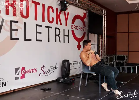 Erotický veletrh 2015 — fotografie 166 z 316