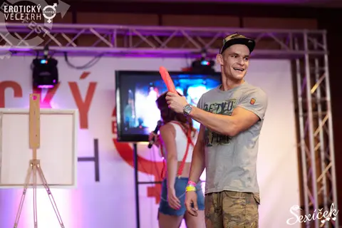 Erotický veletrh 2015 — fotografie 240 z 316