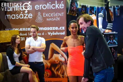 Erotický veletrh 2016 — fotografie 19 z 36