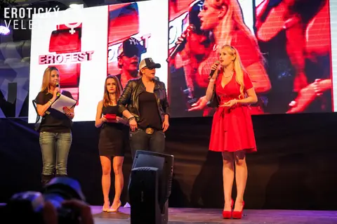 Erotický veletrh 2016 — fotografie 29 z 36