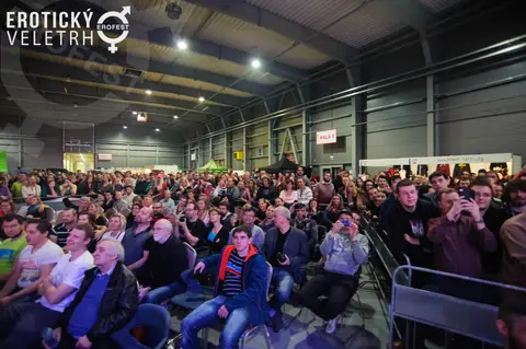 Erotický veletrh 2016 — fotografie 10 z 92
