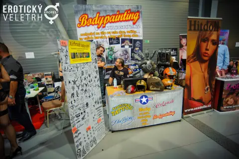 Erotický veletrh 2016 — fotografie 23 z 92