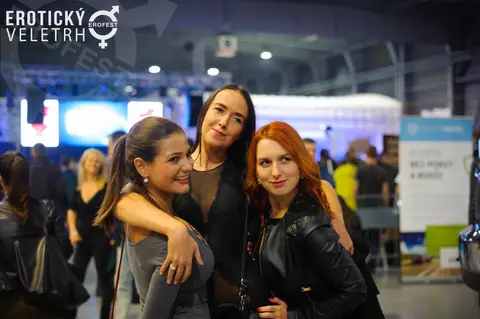 Erotický veletrh 2016 — fotografie 48 z 92