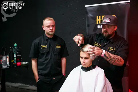 Erotický veletrh Bratislava 2017 — fotografie 28 z 160