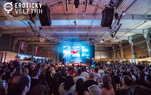 Erotický veletrh 2018 — fotografie 3 z 36