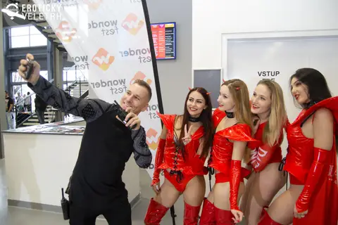 Erotický veletrh 2018 — fotografie 38 z 53