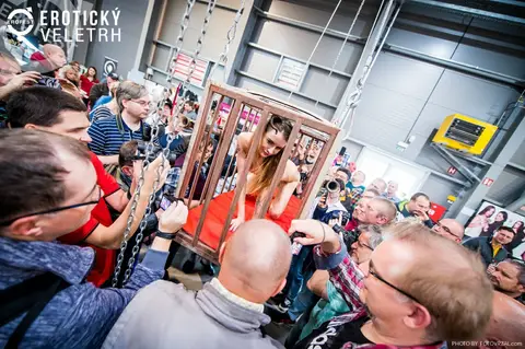 Erotický veletrh 2019 — fotografie 45 z 500