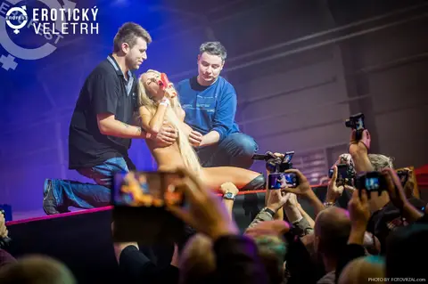 Erotický veletrh 2019 — fotografie 91 z 500