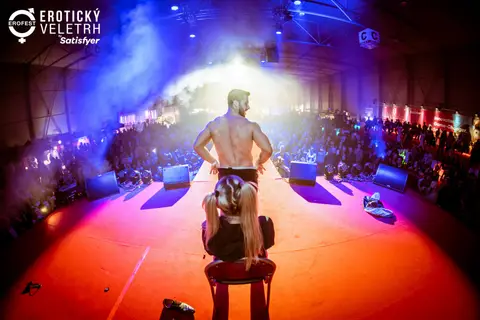 Erotický veletrh 2022 — fotografie 52 z 195