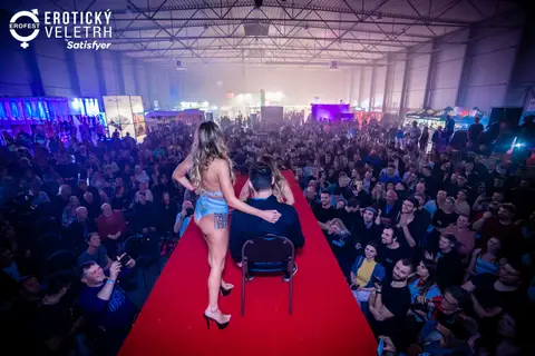 Erotický veletrh 2022 — fotografie 84 z 195