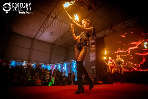 Erotický veletrh 2022 — fotografie 151 z 195