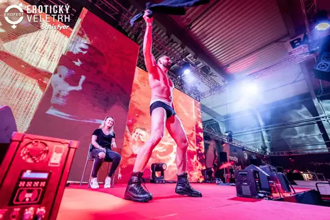 Striptérská show na hlavní stage, ročník 2023