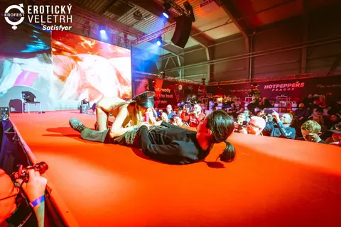 Erotický veletrh 2023 — fotografie 119 z 517