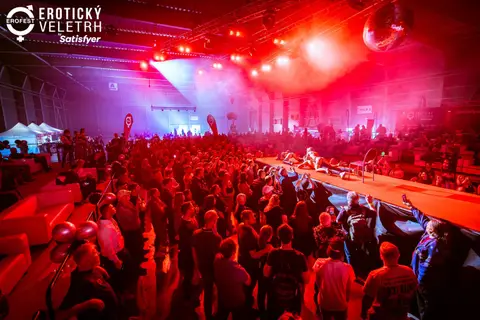 Erotický veletrh 2023 — fotografie 176 z 517