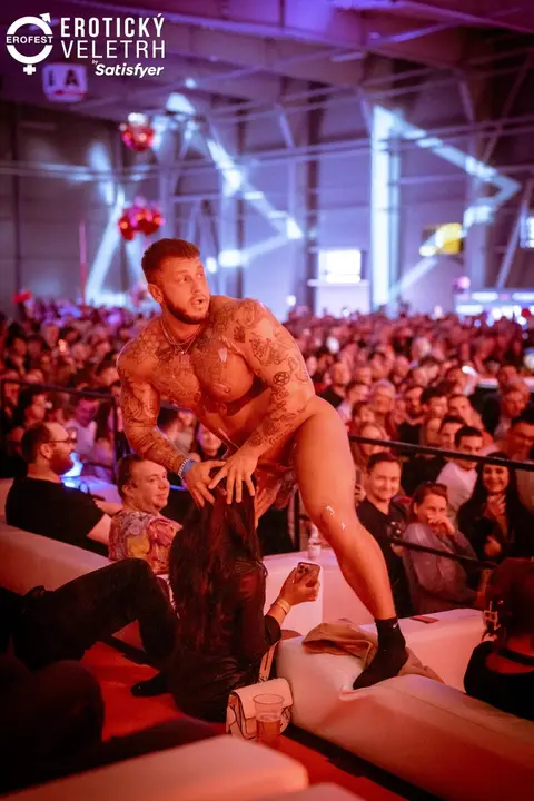 Erotický veletrh 2023 — fotografie 332 z 517