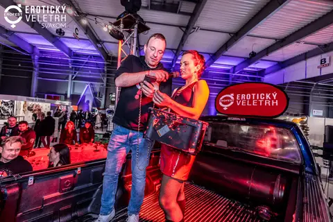 EroFest 2024 — fotografie 104 z 463