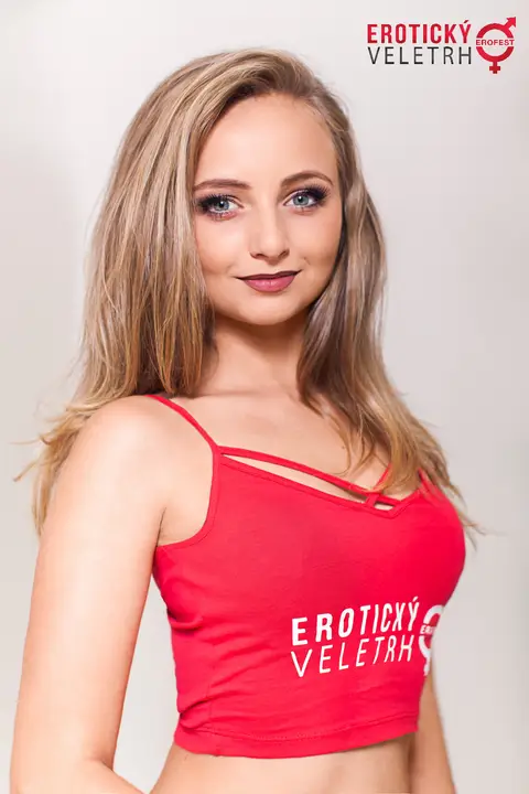 Miss Erotika Internet — archiv finalistek — fotografie 6 z 11