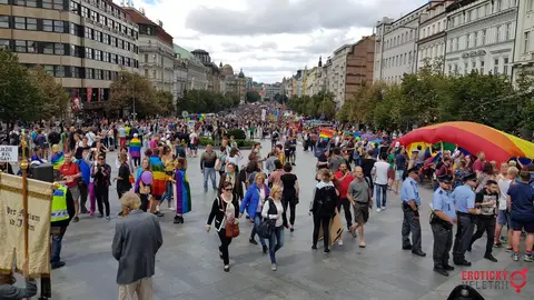 Prague Pride — archivní fotogalerie — fotografie 24 z 40