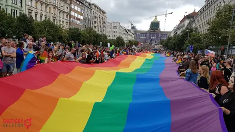 Prague Pride — archivní fotogalerie — fotografie 18 z 40
