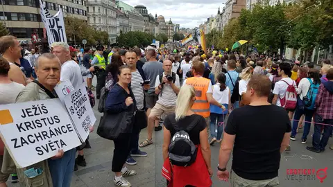 Prague Pride — archivní fotogalerie — fotografie 11 z 40