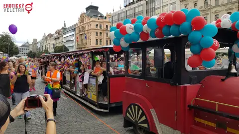 Prague Pride — archivní fotogalerie — fotografie 15 z 40